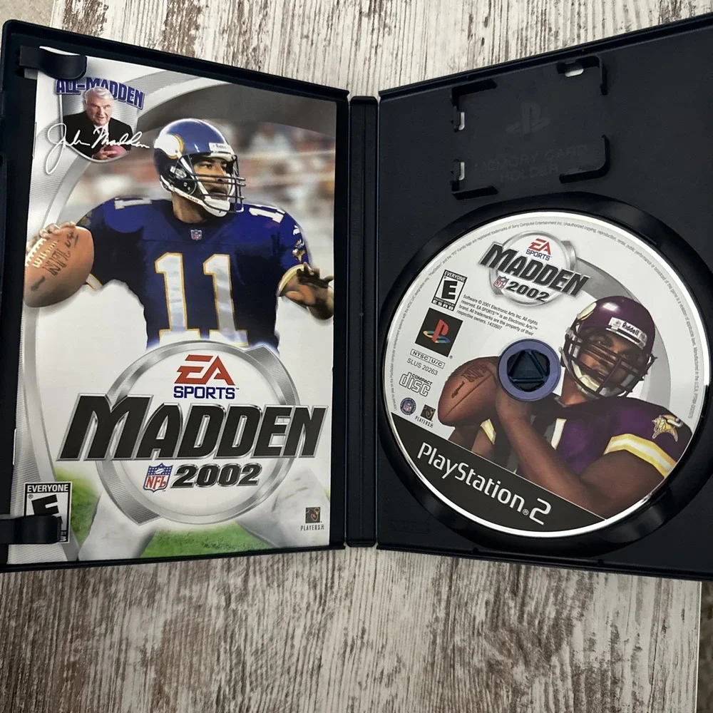Madden NFL 2002 (PS2, 2001) PlayStation 2 With Manual